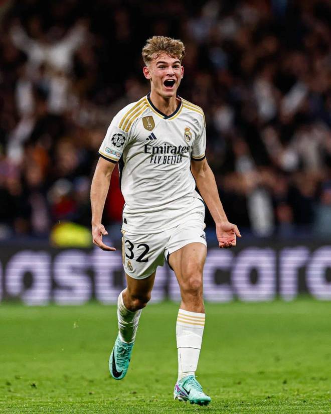 那不勒斯今夜复出首秀;志在国王杯名次提升;更衣室稳定;球探报告显示潜力的简单介绍 那不勒斯今夜复出首秀;志在国王杯名次提升;更衣室稳定;球探报告显示潜力的简单介绍