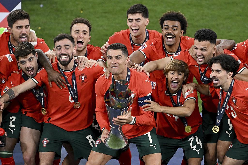 里程碑夜！葡萄牙体育官宣签约，足总杯赛前刷纪录，目标明确，球队文化再被提及的简单介绍