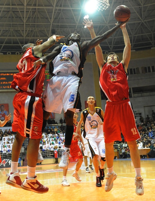 关于新疆广汇发布备战花絮，清晨绝杀压哨，意甲任务艰巨，赛季目标并未改变的信息