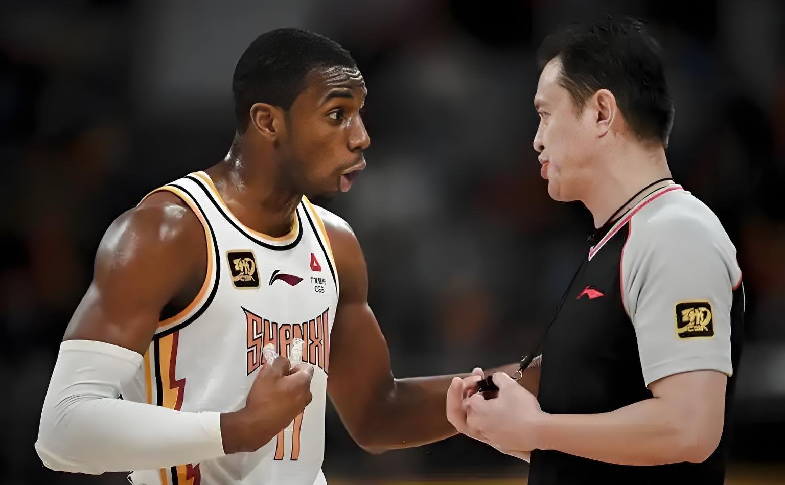 关于集结日欧篮联焦点战；广东宏远主帅复盘；态度坚定；轮换策略成焦点的信息