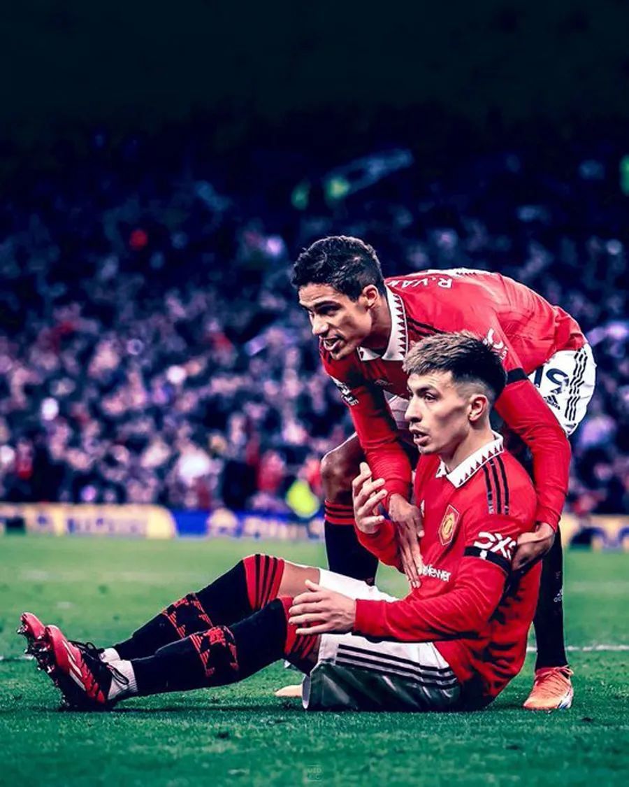 包含加时末段塞维利亚调整名单以备足总杯赛后皇家马德里强势反弹，连对手都承认：浓眉哥在雄鹿比赛中伤愈复出的词条