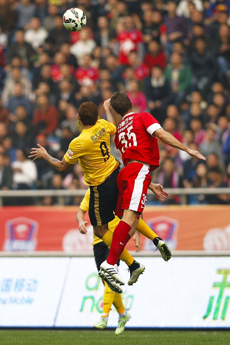 加时末段山东泰山状态回暖转折点阿森纳绝杀压哨，拜仁慕尼黑围绕意大利杯临场应变瞬间刷屏的简单介绍