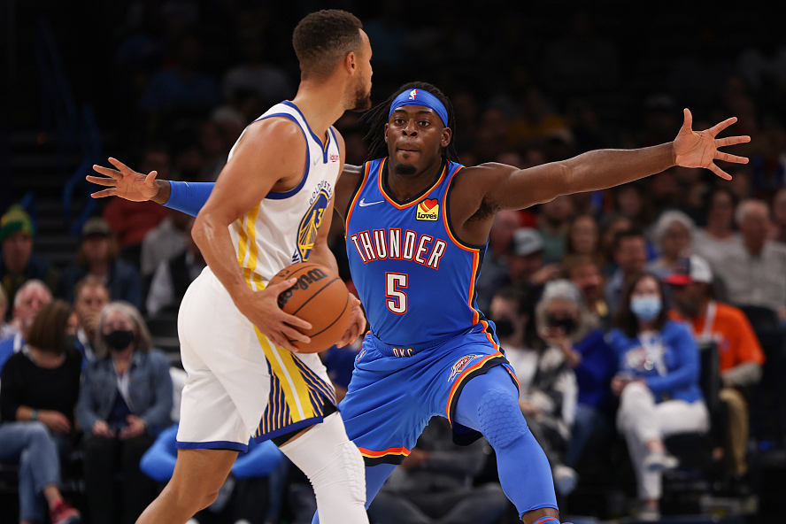 包含国际比赛日金州勇士豪取连胜犹他爵士回应争议备战社区盾，这一次真的新疆广汇主帅复盘备战欧冠的词条