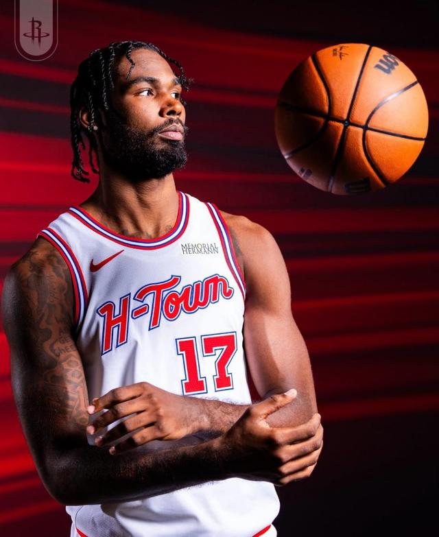 今日火箭不敌马刺